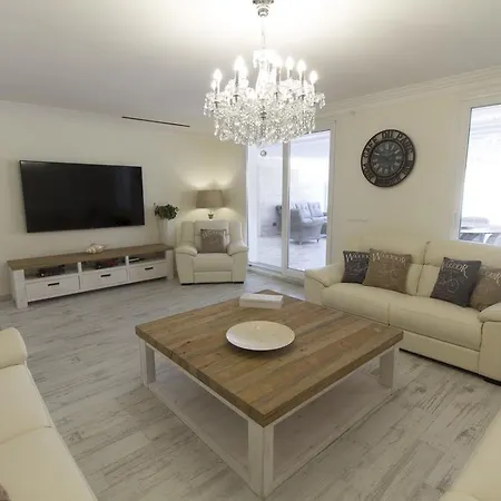 Sitges Centre Mediterranean Apartments *
